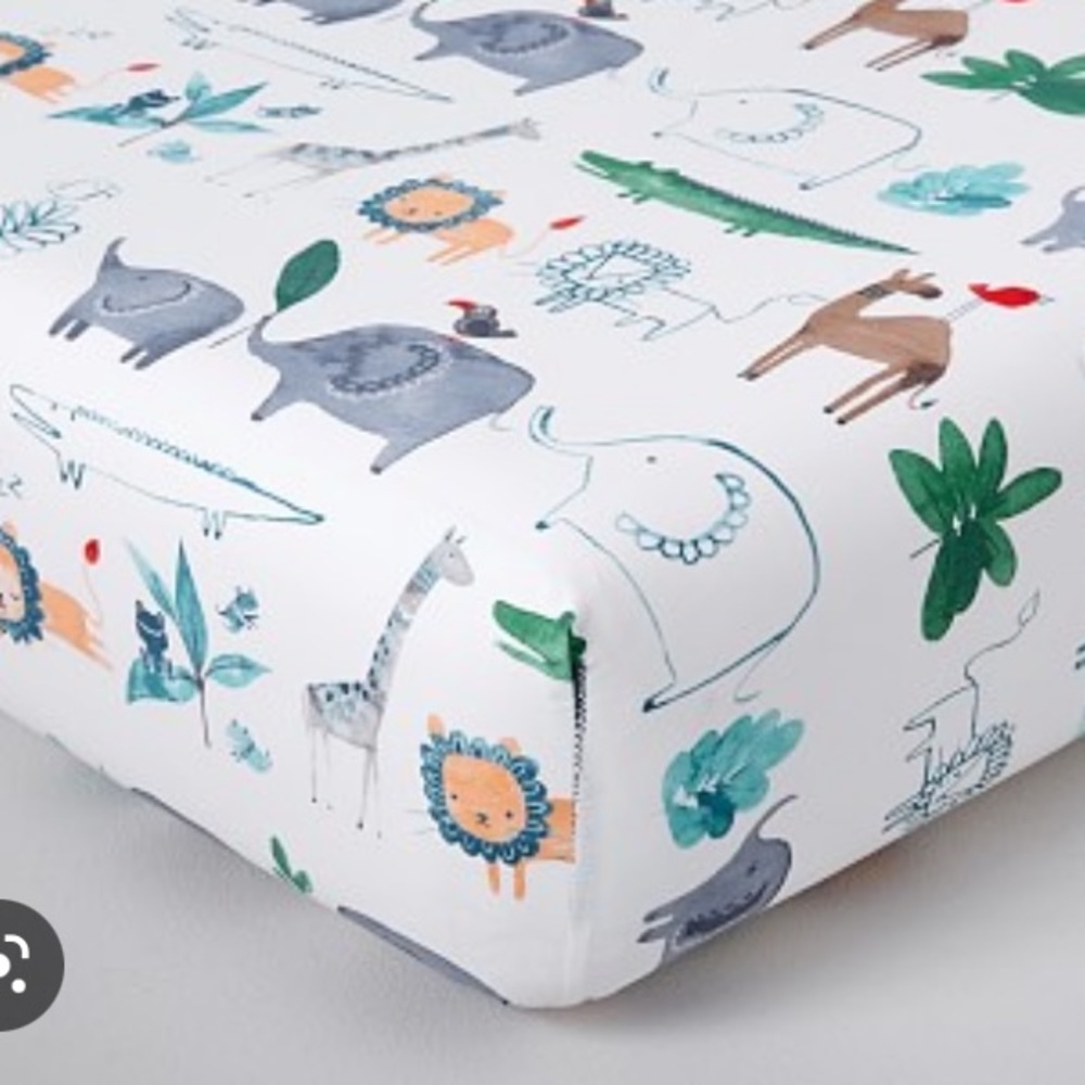 Colby animal organic crib fitted sheet